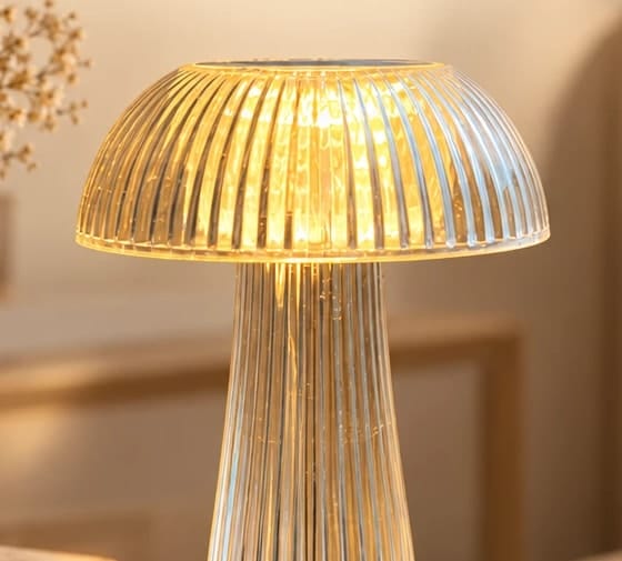 Dekoratif LED Masa Lambası – Kablosuz, Yivli Şeffaf Mantar Tasarım 16 cm küçük görsel 2